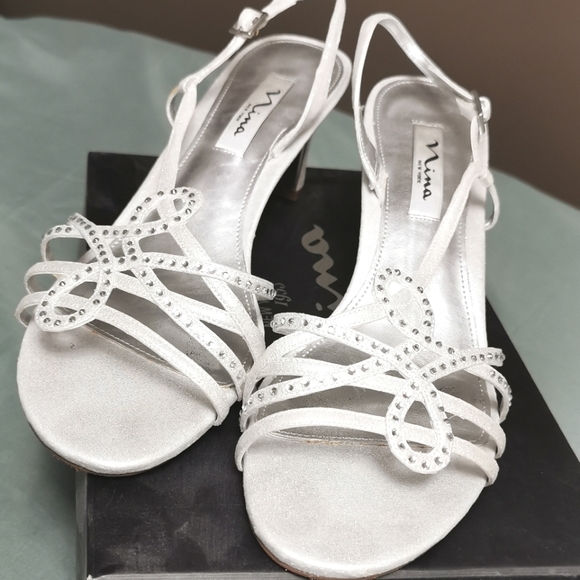 Strappy sling back sandals. White and silver. Size 10 M. - Picture 1 of 3